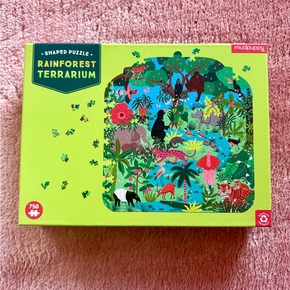NWT Mudpuppy Rainforest Terrarium 750 piece Puzzle